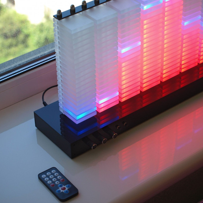 Свето-музыкальный эквалайзер Live Light Magic на акриловых пластинах