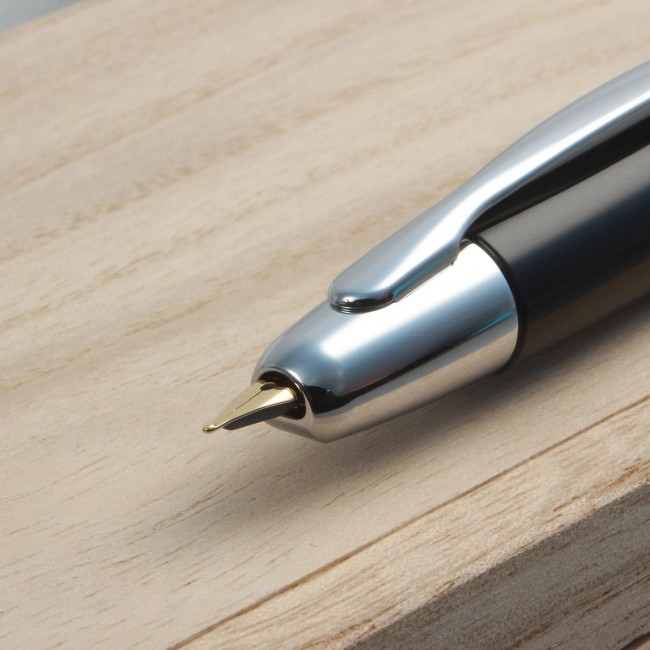 Перьевая ручка Pilot Capless Rhodium Trims Черная с выдвижным пером