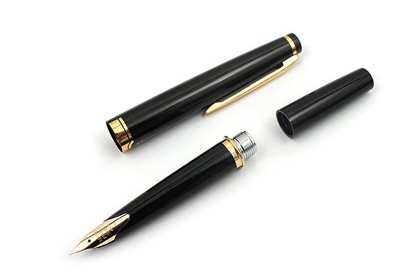 Перова ручка Pilot Elite 95S Чорна із золотим пером Перова ручка Pilot Elite 95S Чорна із золотим пером