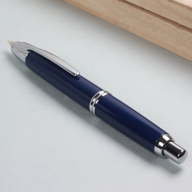 Перьевая ручка Pilot Capless Rhodium Trims Синяя с выдвижным пером Перьевая ручка Pilot Capless Rhodium Trims Синяя с выдвижным пером