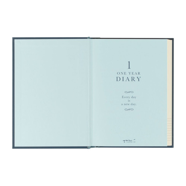 Недатированный ежедневник Midori 1 Year Diary A6 День на странице