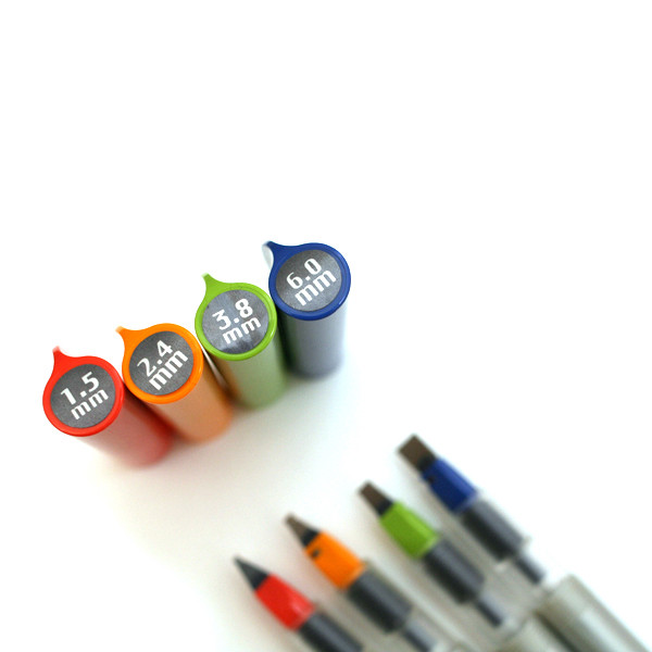 Перьевая ручка Pilot Parallel Pen для каллиграфии с плоским пером Перьевая ручка Pilot Parallel Pen для каллиграфии с плоским пером