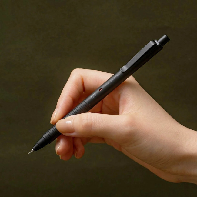 Механический карандаш Uni Kuru Toga Metal 0.5 Механический карандаш Uni Kuru Toga Metal 0.5