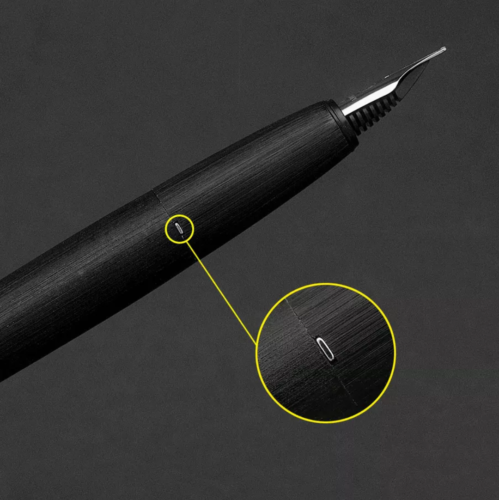 Перьевая ручка Kaco Edge в корпусе из макролона Перьевая ручка Kaco Edge в корпусе из макролона