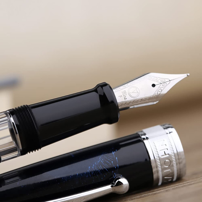 Перьевая ручка с поршневой заправкой Moonman T5 Blue Fireworks